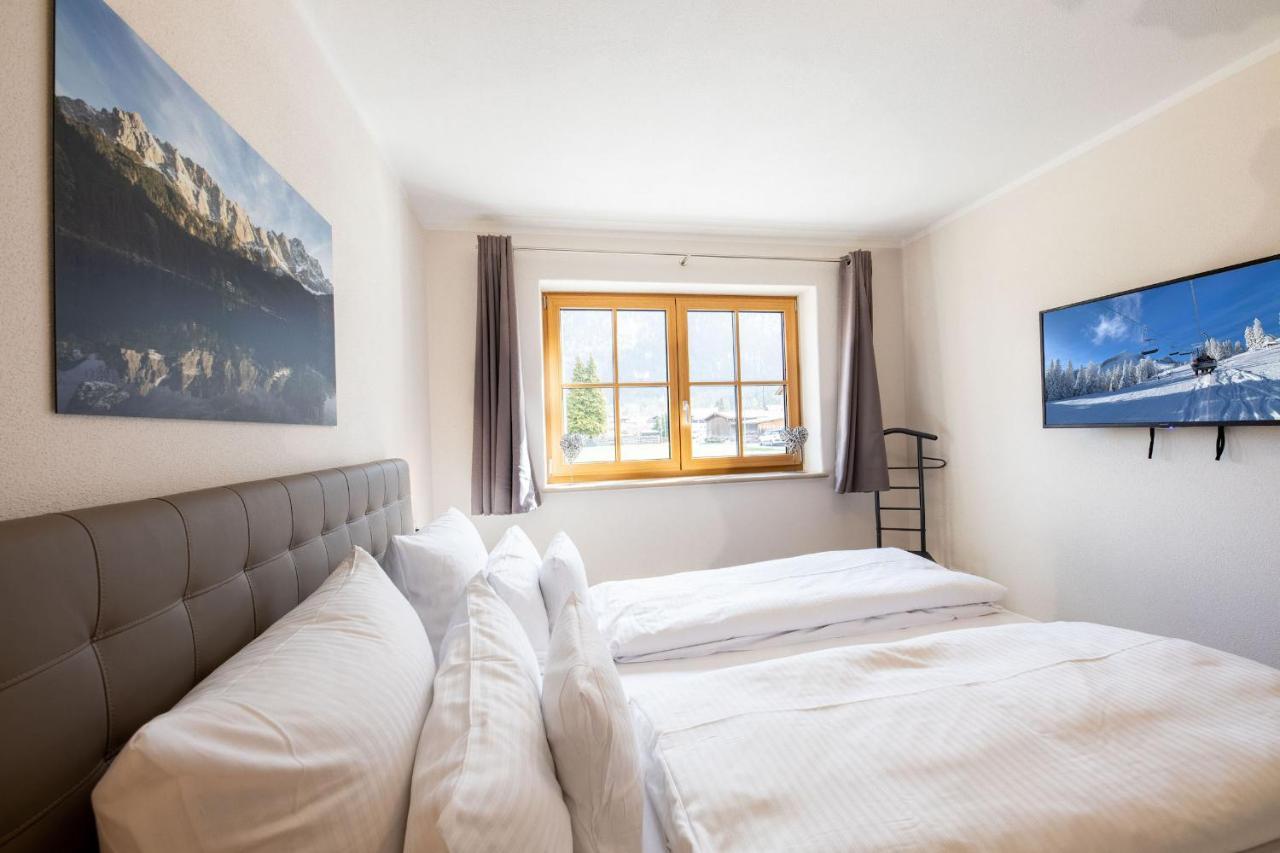 Ferienwohnung Fernweh Farchant Exterior foto
