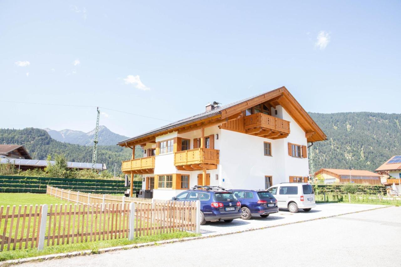 Ferienwohnung Fernweh Farchant Exterior foto
